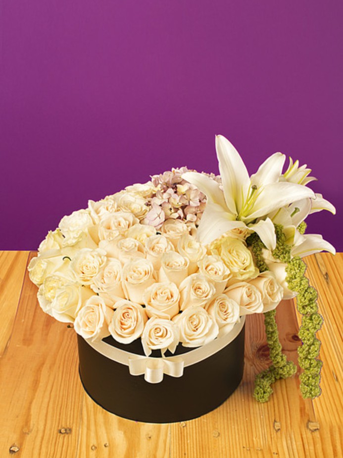 Ofrenda en caja floral